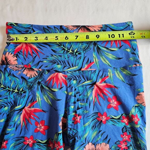 Pink Victoria's Secret Yoga or Biker Pretty Floral Cotton Shorts sz S - Picture 4 of 7